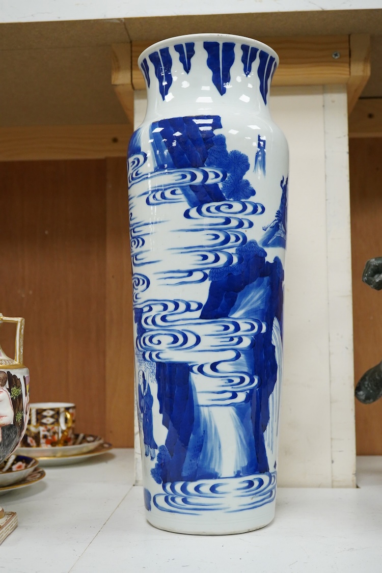 A Chinese Kangxi-style blue and white figural vase, 39cm high
